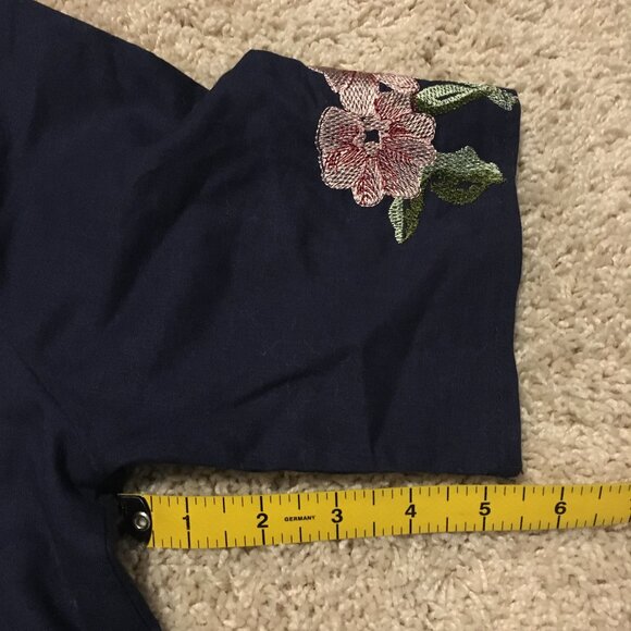 Queen Tunic Floral Embroidered Rhinestone & Rose Buttons Top - Picture 16 of 16